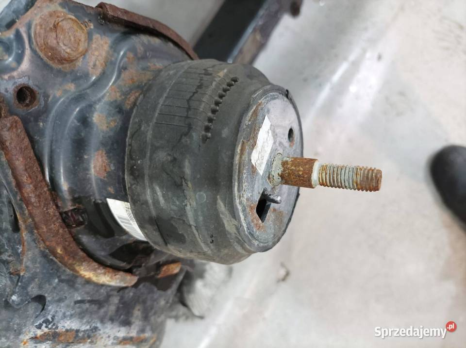 SANKI ZAWIESZENIA PRZÓD WAHACZ KPL Jeep Grand