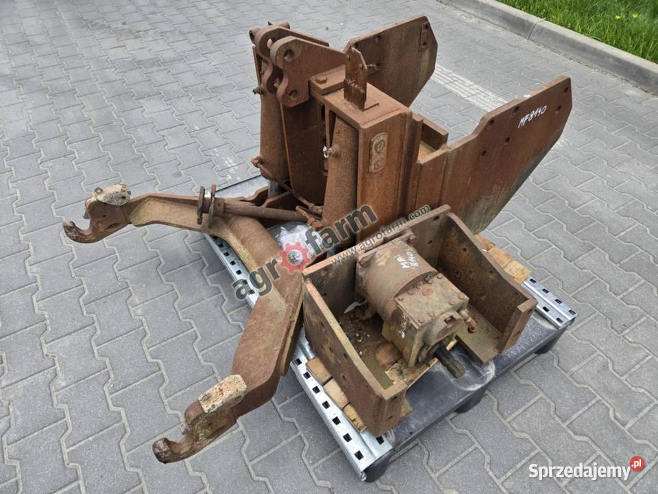 TUZ przedni podnośnik WOM Massey Ferguson 8140 Części i osprzęt rolniczy Byków sprzedam