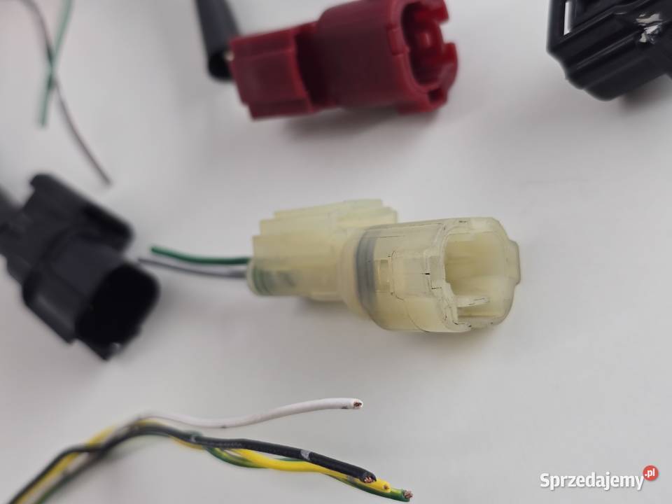 WTYCZKA KOSTKA WIAZKA HONDA CB 1000R SC80 łódzkie Janowice