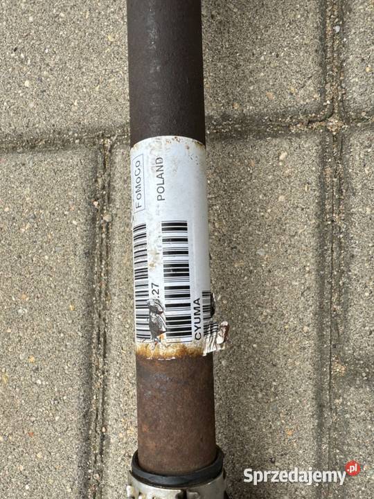 Półoś lewa krótka Fiesta MK7 125 8V513B437AAA