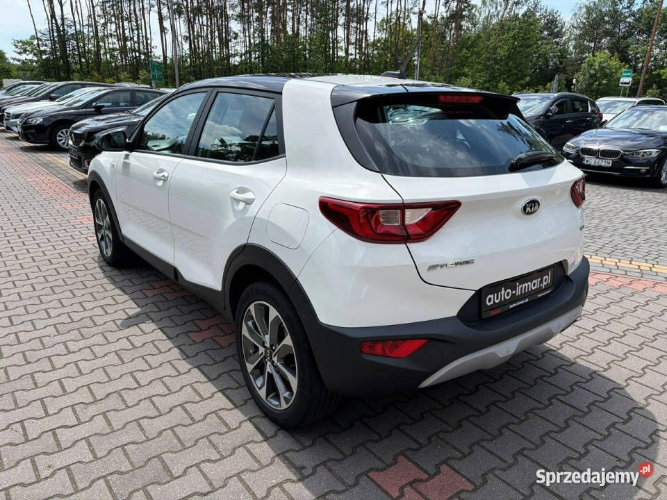 Kia Stonic 10 120 Kamera cofania CarPlay Relingi tempomat Lipówki
