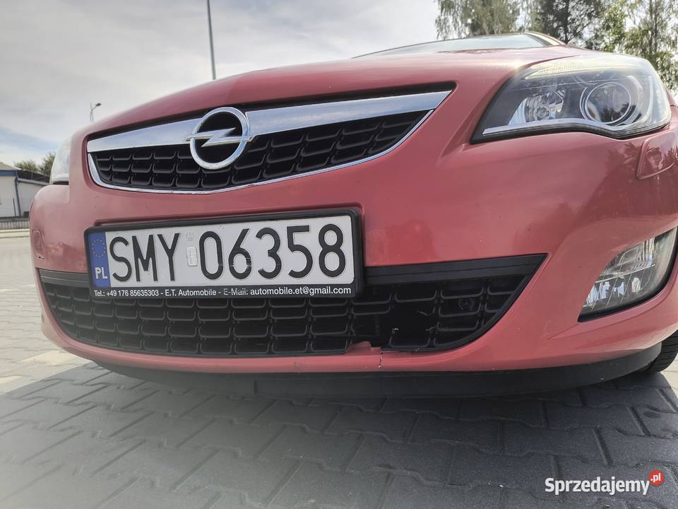 Opel astra j 2010 16 180 turbo mały przebieg centralny zamek Kielce
