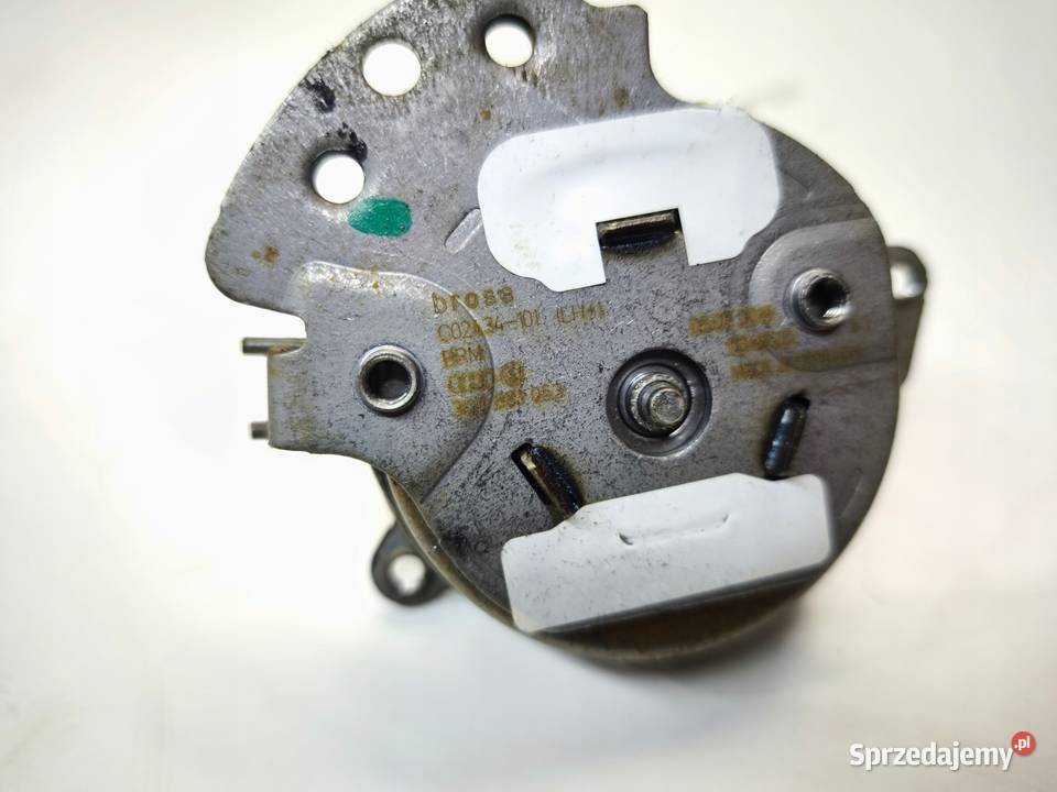 MECHANIZM PODNOSZENIA FOTELA LEWY AUDI A4 B9 A5 Wyposażenie wnętrza Przystajń
