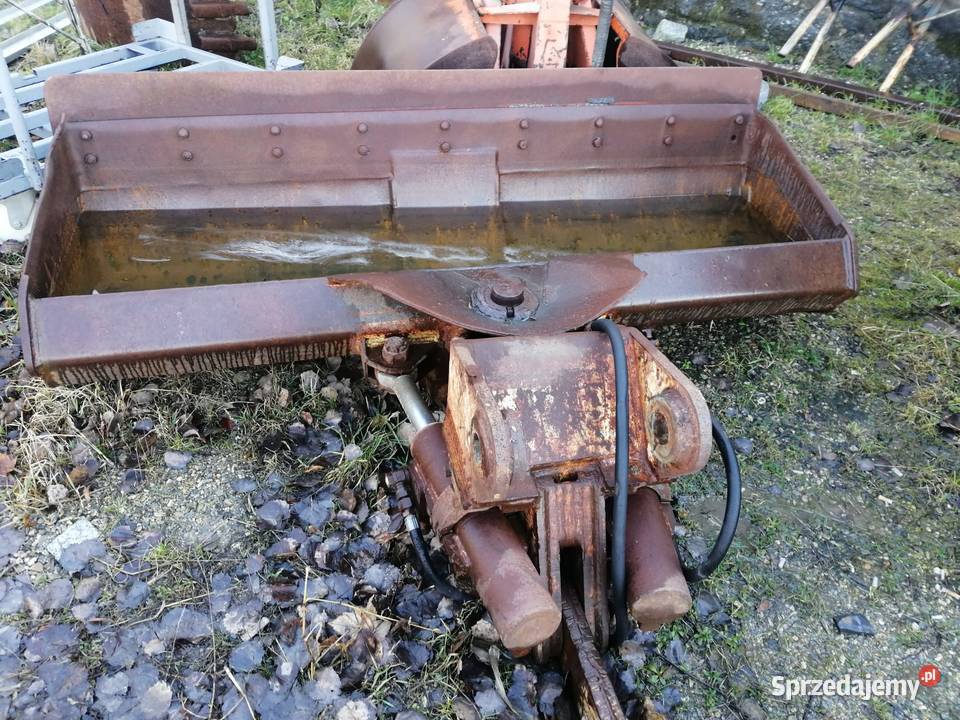 Koparka Liebherr 901 C uszkodzona dolnośląskie Bielawa