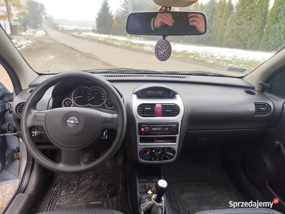 Opel Corsa 10 Wspomaganie Klima 2 kpl kół jedna manualna Krzemieniewice sprzedam