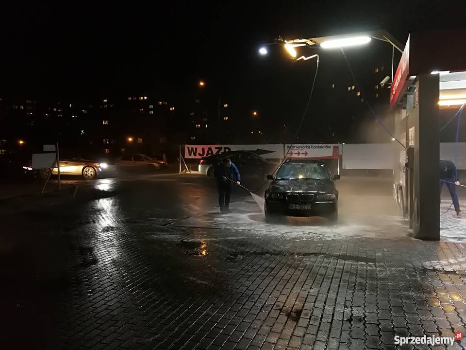 Myjnia bezdotykowa piana XXL Wrocław usługi moto
