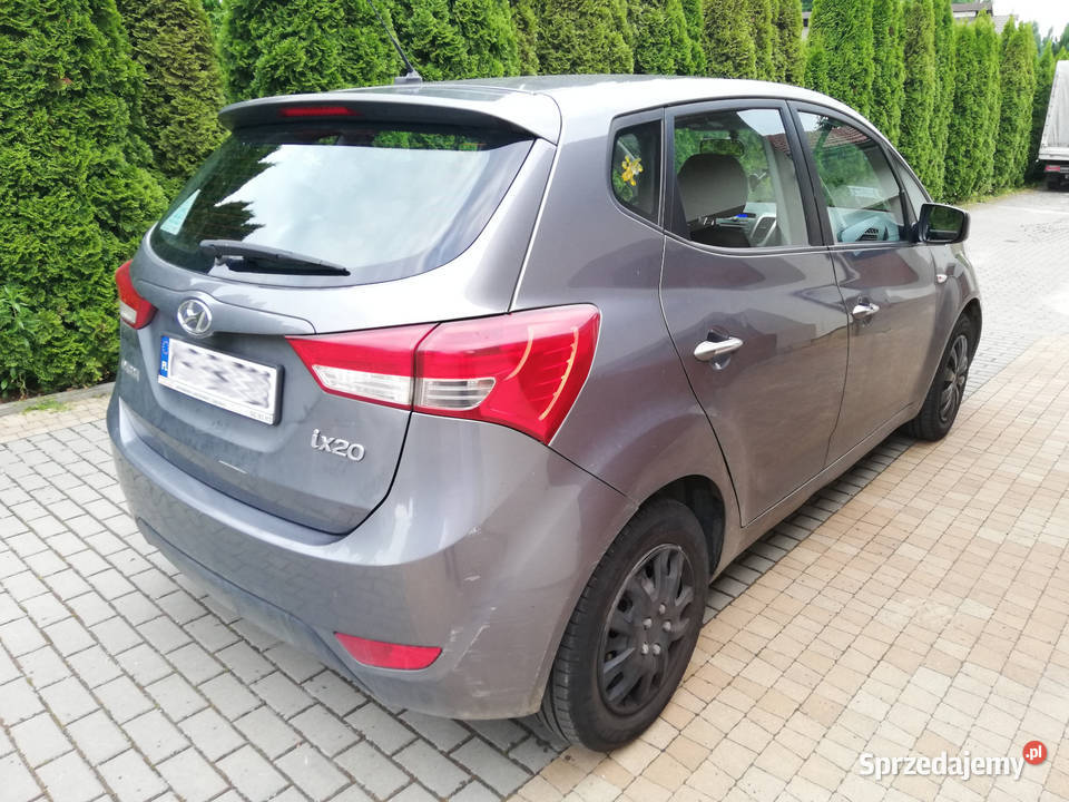 Hyundai ix20 2013 benzyna 14 szary metalik 160 autoalarm Kraków