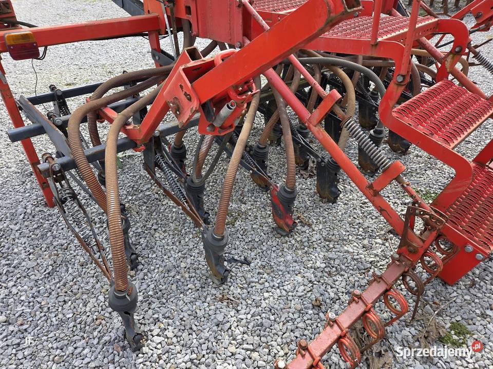 Siewnik Nabudowany ROGER 3 metry 24 redlice duży Siewniki i sadzarki Gąsewo