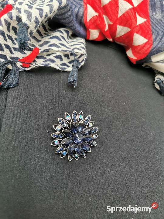 Broszka damska elegancki granatowy kwiat Dla kobiet Kraków sprzedam