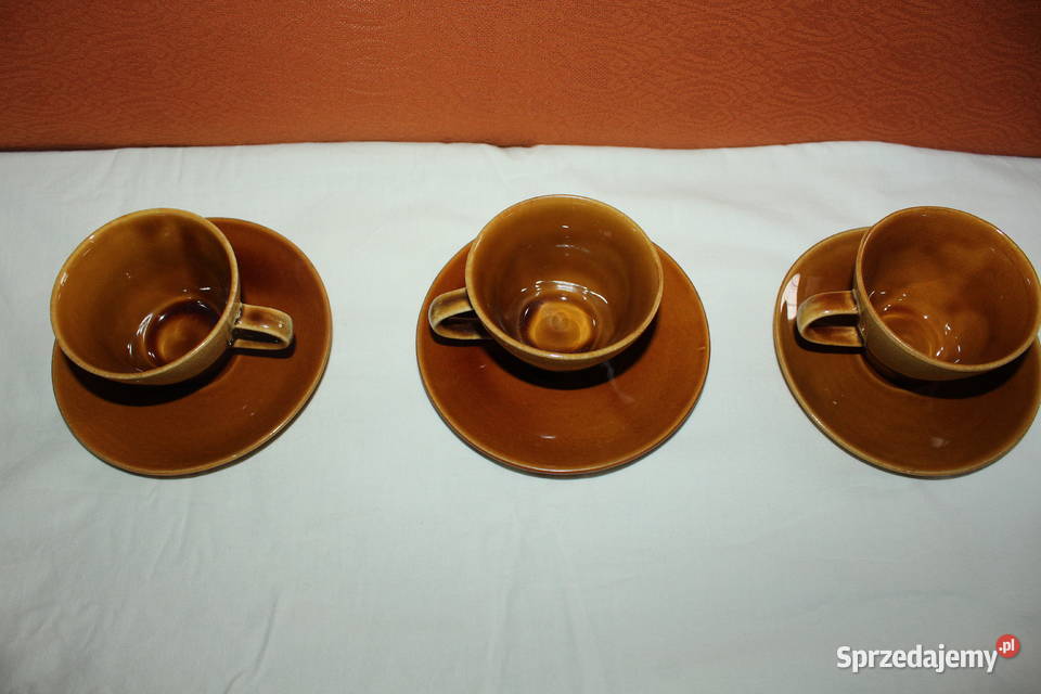 Filiżanki z talerzykami Mirostowice Opal 3 Chorzów sprzedam