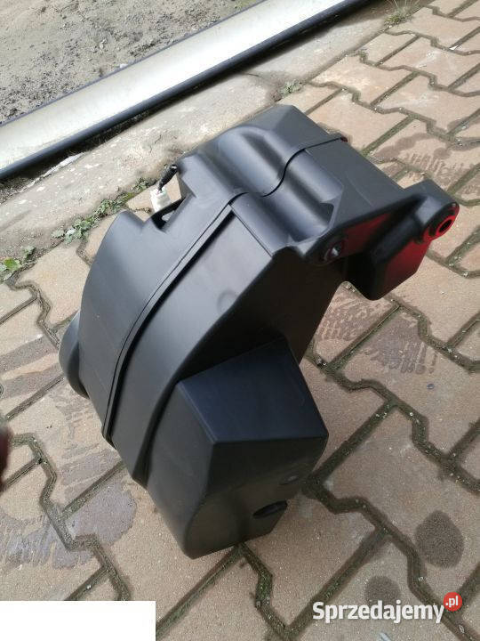 HONDA CIVIC IX 2014 UFO GŁOŚNIK SUBWOOFER Wyposażenie wnętrza