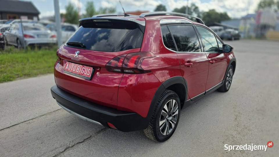Peugeot 2008 navi ledy camera cofania
