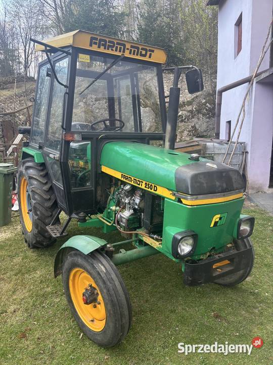 Farmmot c330 c328 śląskie Myszków sprzedam