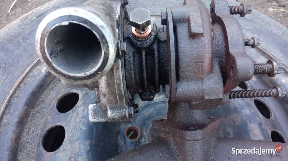 Kolektor wydechowy z turbiną opel astra GZafira