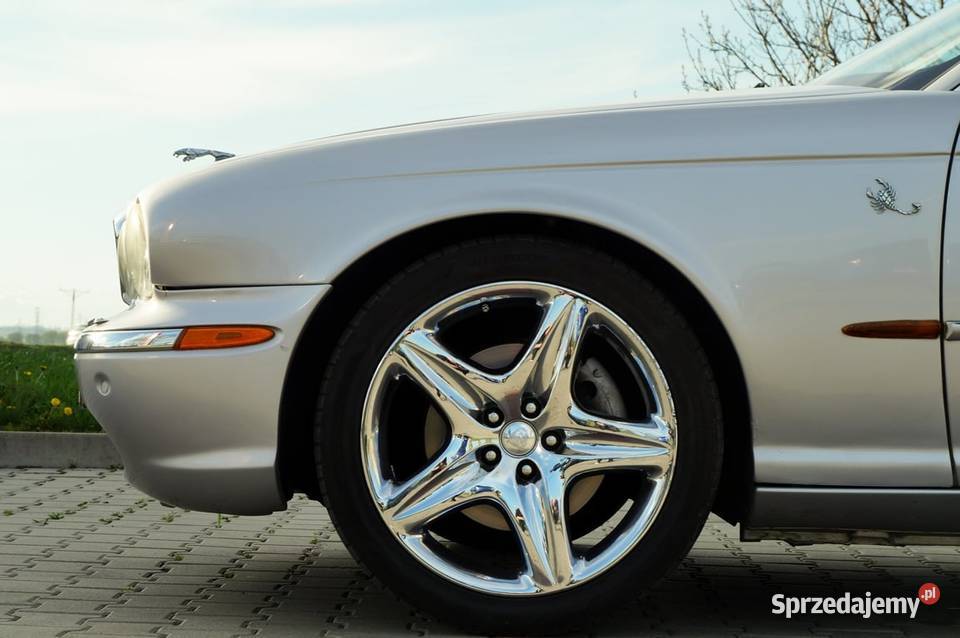 Piękny Jaguar XJ V8 42 Long Rok produkcji 2005 Wojciechowice
