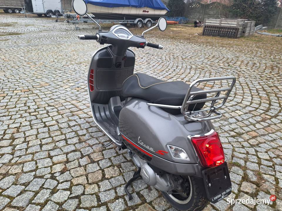 PIAGGIO VESPA GTS SUPER 300 Motoryzacja