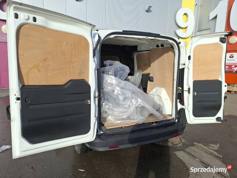 Fiat Doblo Cargo Bezwypadkowy Doinwestowany FV podkarpackie Mielec sprzedam
