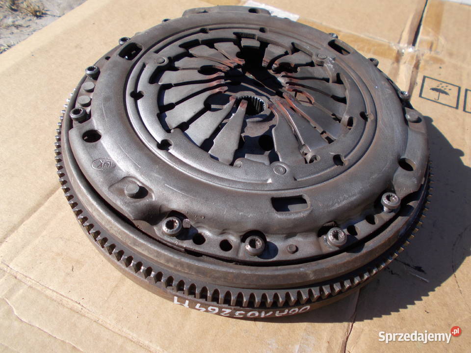 skoda OCTAVIA 18T AUM dwumasa sprzęgło tarcza