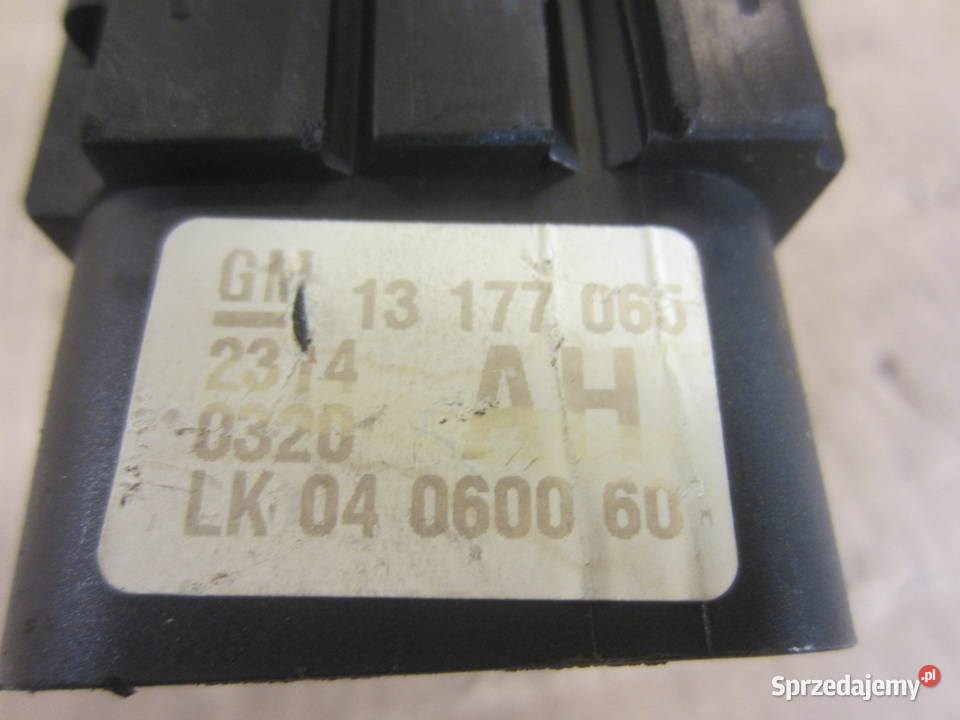 Włącznik świateł Opel Vectra C Signum 13177066 Szczecin