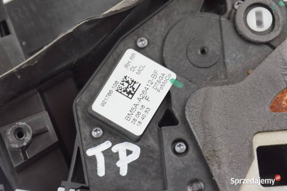 BM5AA26412BF FOCUS ST ZAMEK DRZWI PT Lipno sprzedam
