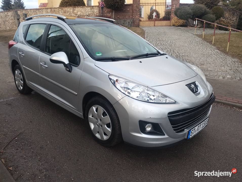 Peugeot 207SW 14 benzyna 2009 134 przebieg dolnośląskie Świdnica sprzedam