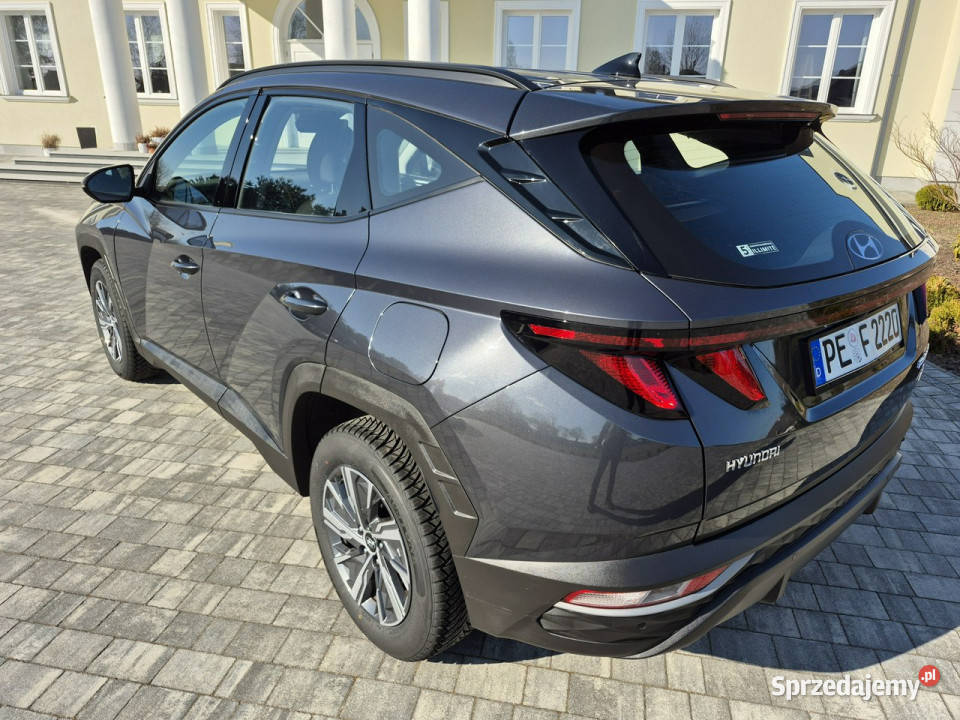 Hyundai Tucson kamera navi 16 HYBRID III przyciemniane szyby Drelów sprzedam