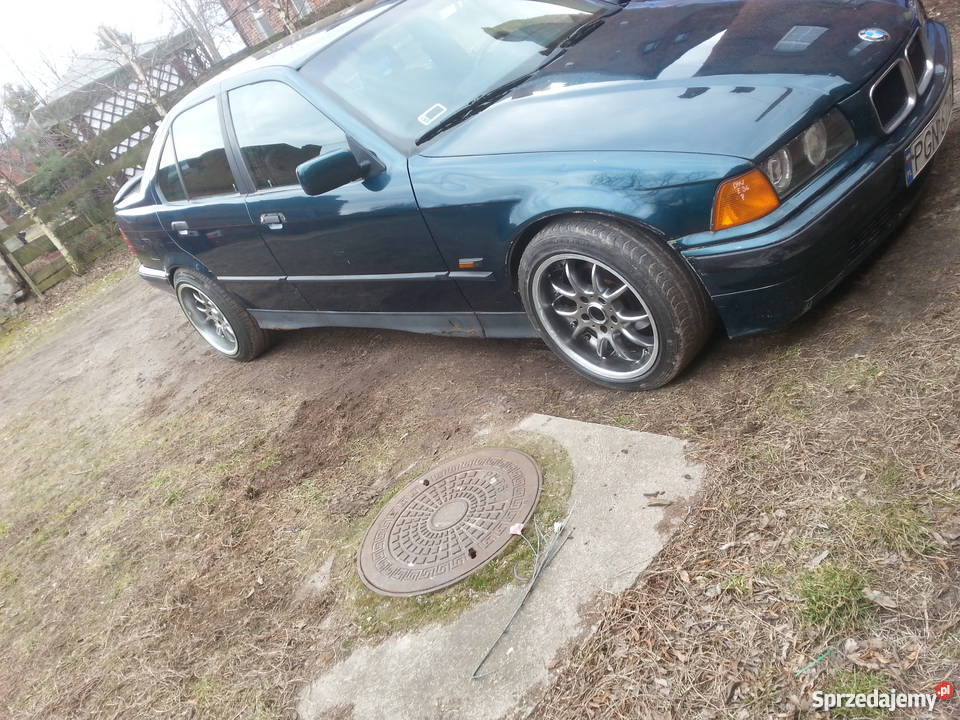 Sprzedamzamienię BMW 318 tds klima gfotele eszyb możliwa zamiana Mieścisko