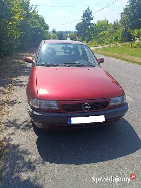 OPEL ASTRA 1998 170 16 Rok produkcji 1998 małopolskie Miechów-Charsznica