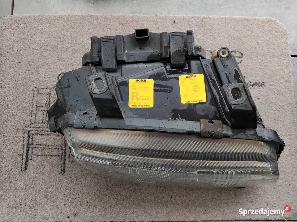 Lampa lewa i prawa Audi A4 B5 przód Rok produkcji 1997