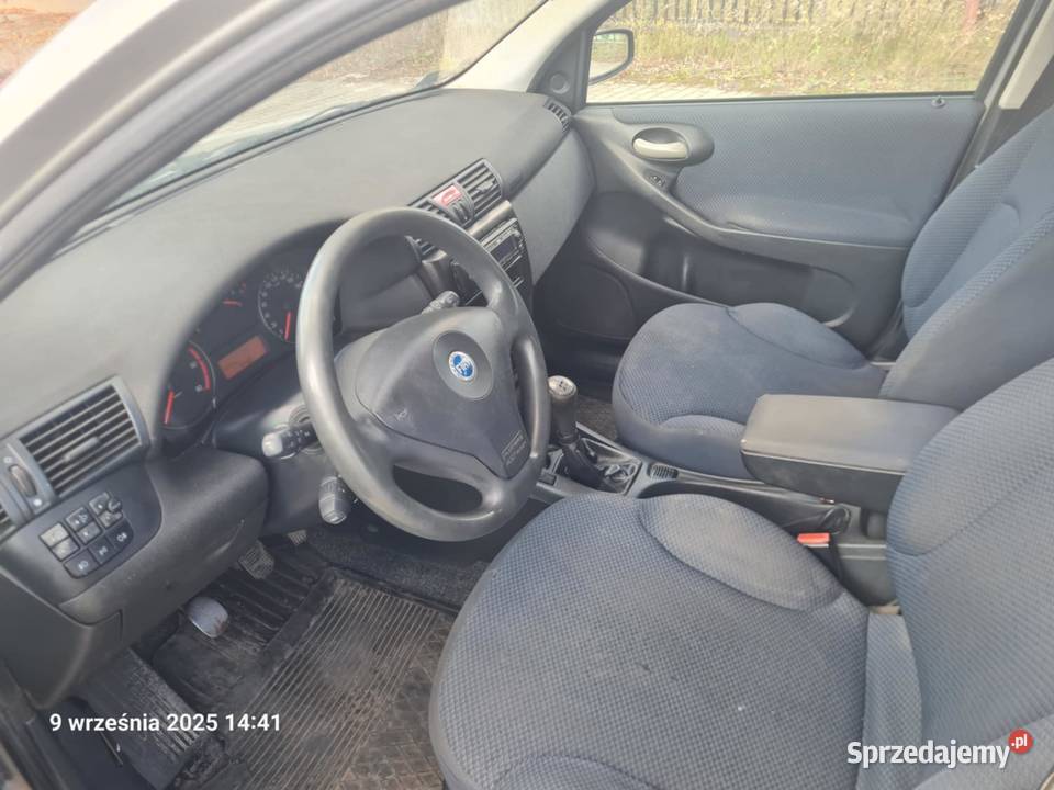 FIAT stilo sprawny z opłatami 2003r Rok produkcji 2003 Grajewo