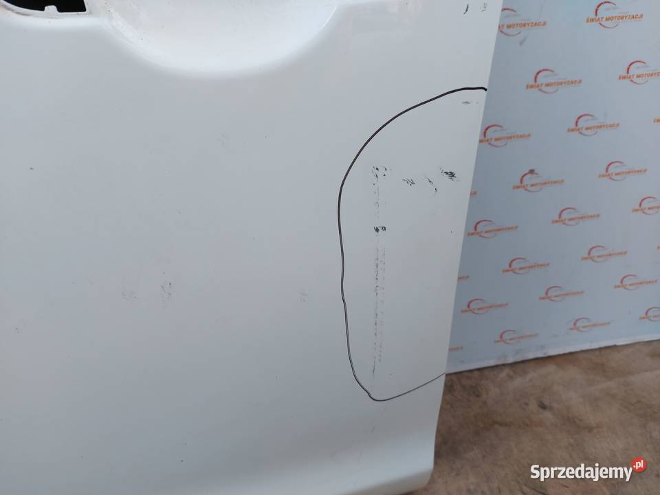 NISSAN JUKE 10r drzwi lewe przód 120 mikronów Kielce