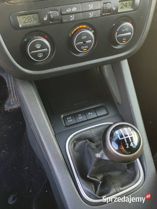 Volkswagen Golf 5 2009r 14 benzyna manualna kujawsko-pomorskie Janowiec Wielkopolski