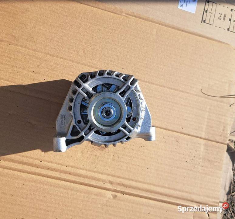 Alternator Alfa Romeo Fiat panda iii 12 14 osobowe Układ elektryczny silnika dolnośląskie sprzedam