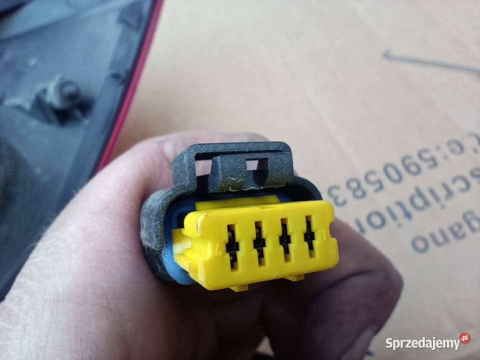 Nissan Primera P12 lampa lewy tył tylna lewa Częstochowa