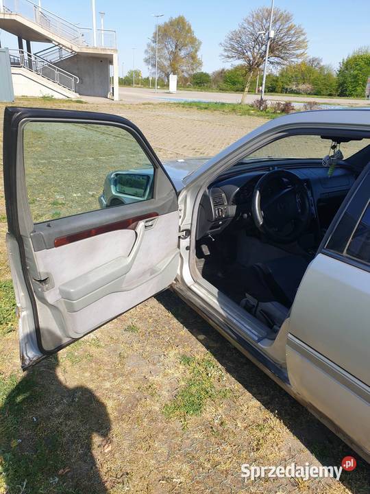 MercedesBenz C220 Elegance Klasa C pomorskie