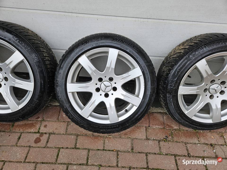 KOŁA FELGI Mercedes Eklasa 2255017 98V Samochodowe Samochodowe