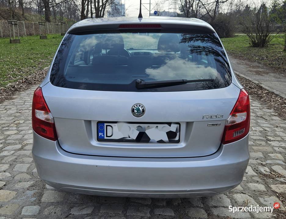 Skoda Fabia 2012 r 14 benzyna salonowy zadbany dolnośląskie Wrocław