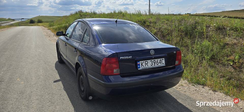 Volkswagen Passat B5 18 LPG 125 POLSKI SALON 125KM