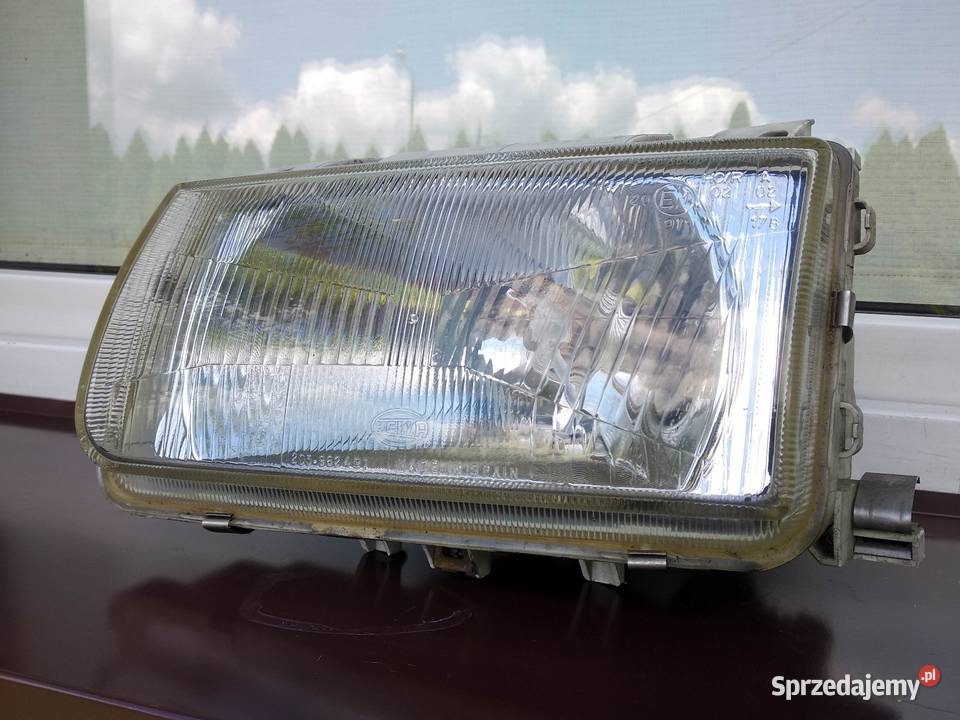 VW Polo III 6N lampa przednia lewa reflektor Sieradz