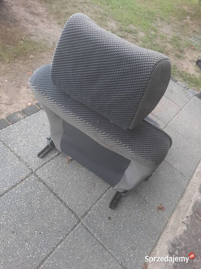 Fotel prawy peugeot 306 stan idealny osobowe mazowieckie