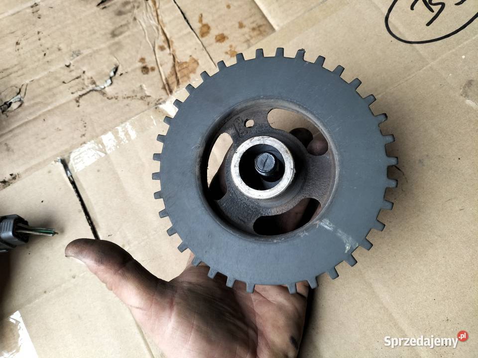 FORD MONDEO MK3 18 B KOŁO PASOWE WAŁU Kamień-Kolonia