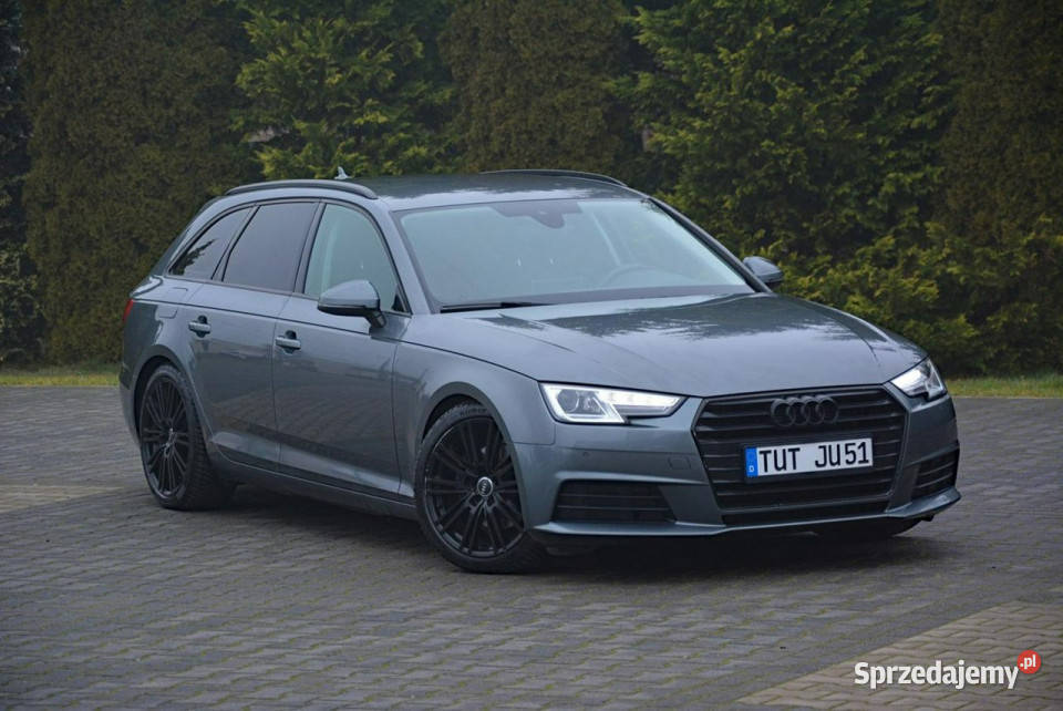 Audi A4 Avant Virtual Cockpit Klimatronic Skóry przyciemniane szyby Ostrów Mazowiecka