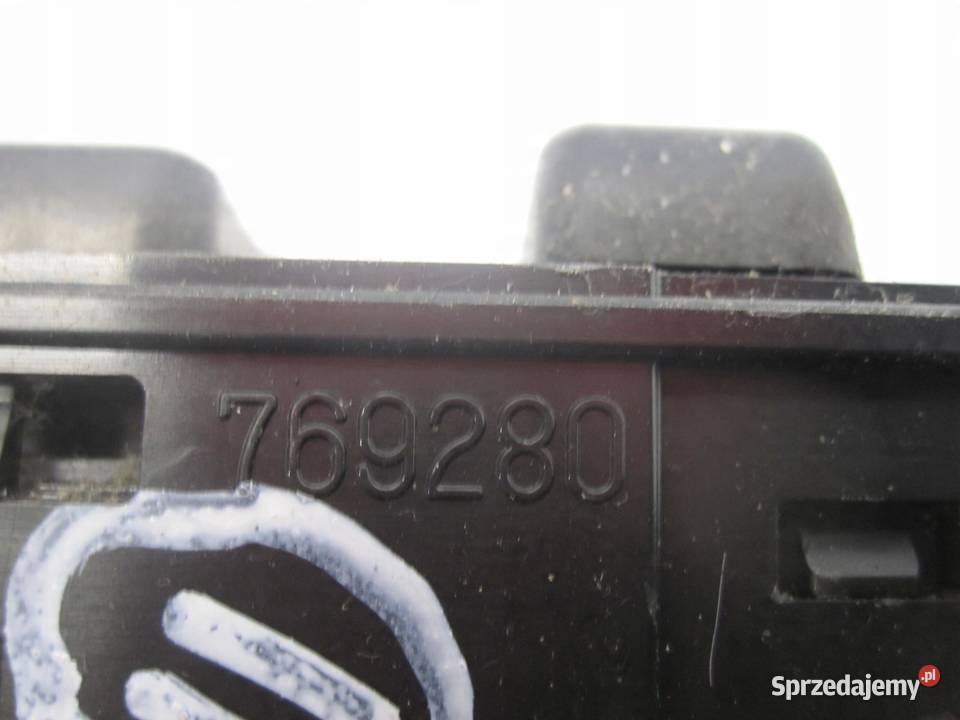 LEXUS GS II 01r przełącznik podgrzewania foteli