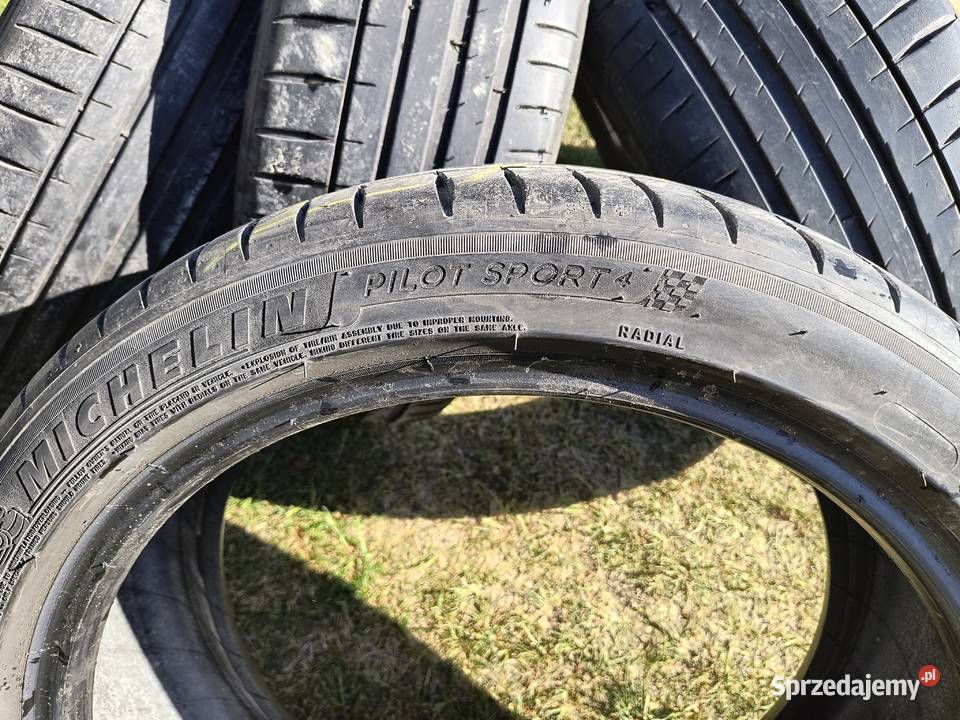 Okazja sprzedam komplet opon letnich rozmiar r19 45 Turek sprzedam