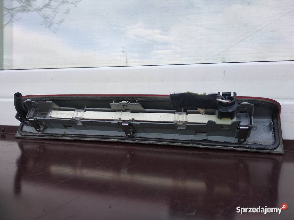 Renault Scenic III 3 lampa trzecie światło stop sprzedam