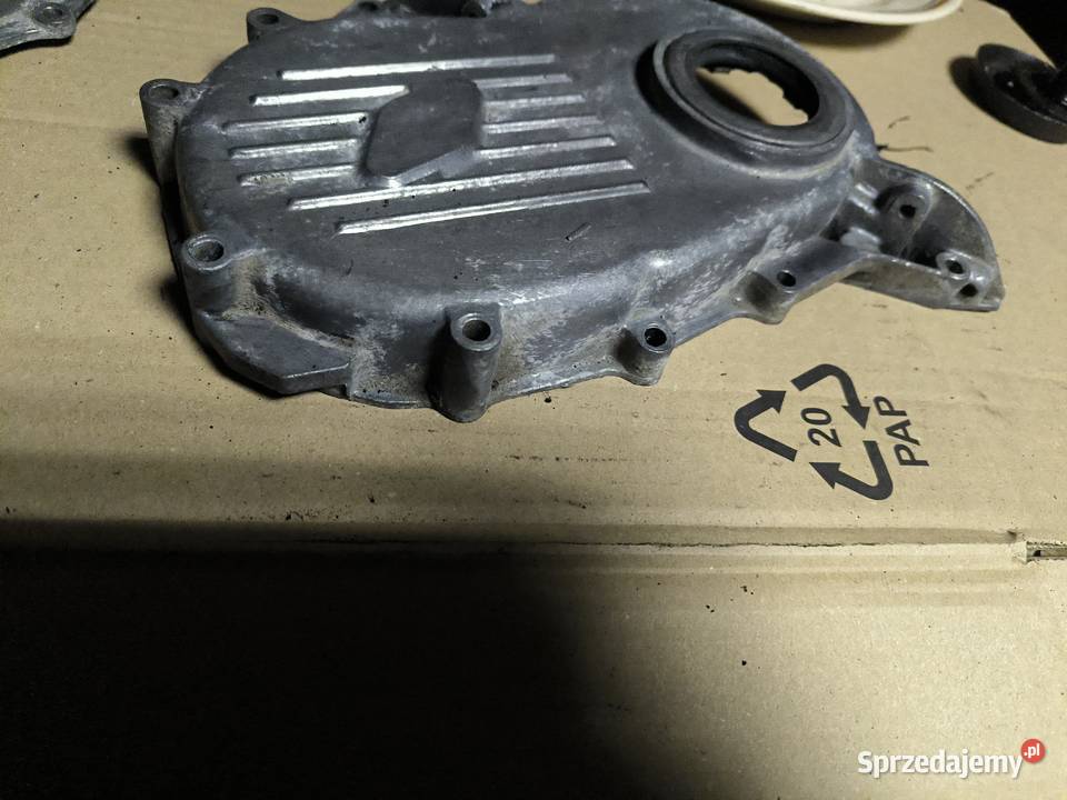 Fiat 125p pokrywa rozrządu kolo pasowe walu Stalowa Wola