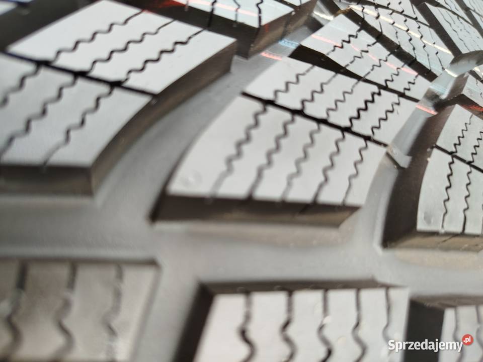 A50 Opony nowe zimowe 2656018 Goodyear SUV
