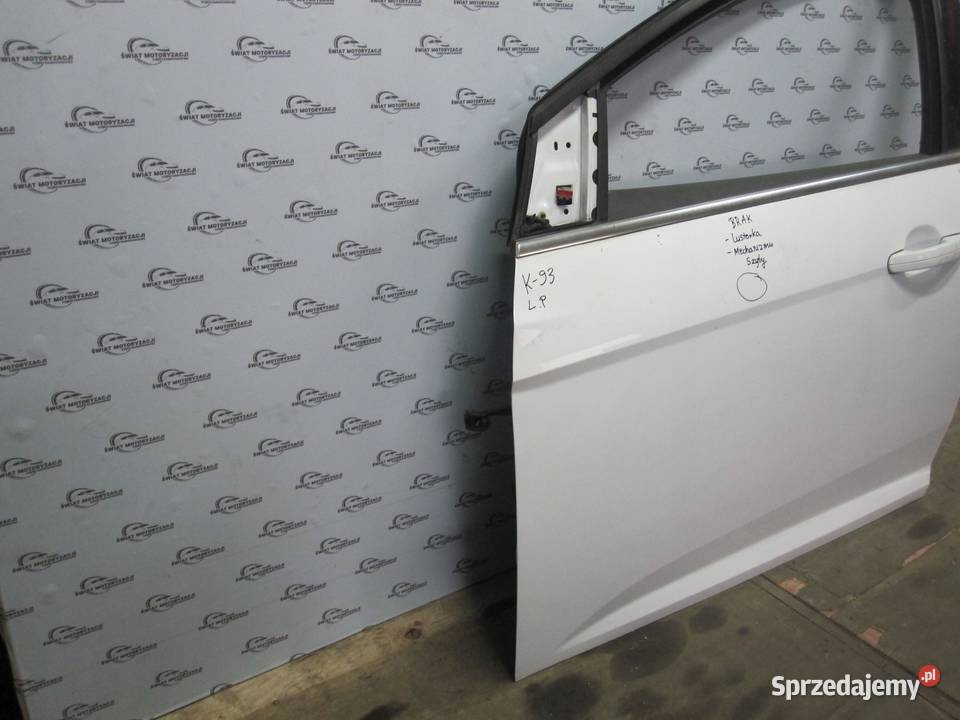 FORD FOCUS MK3 III 13r drzwi lewe przód