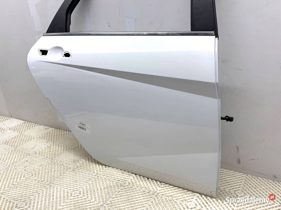 DRZWI PRAWY TYŁ SAW HYUNDAI ELANTRA VII sprzedam