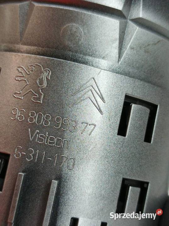 KRATKI NAWIEWU DESKI BERLINGO 9680899377 Peugeot osobowe